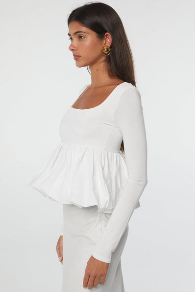 White U Neck Bubble Hem Blouse